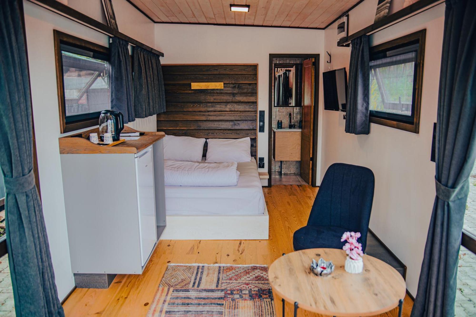Danzi Camping Tiny House Ριζούντα Εξωτερικό φωτογραφία